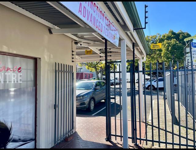 716M² BUILDING FOR SALE IN AUDAS ESTATE